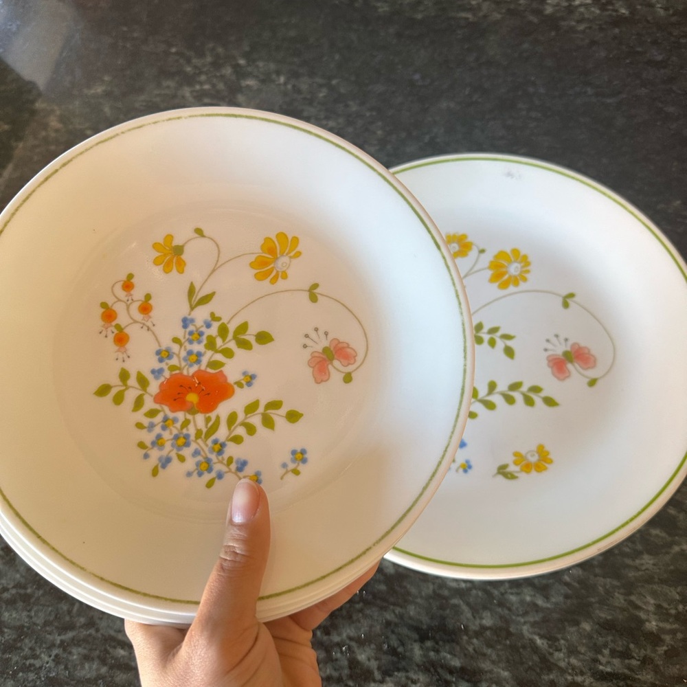 Corelle vintage flower plates